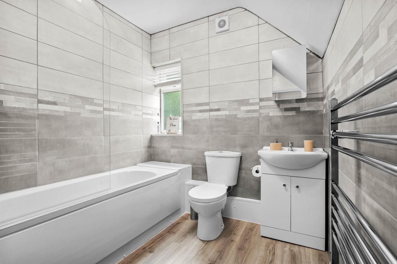 Wheelbarrow Cottage Bengeworth Ngoại thất bức ảnh